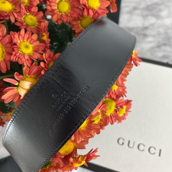Authentic Gucci belt size 85/34 - Picture 3 of 3